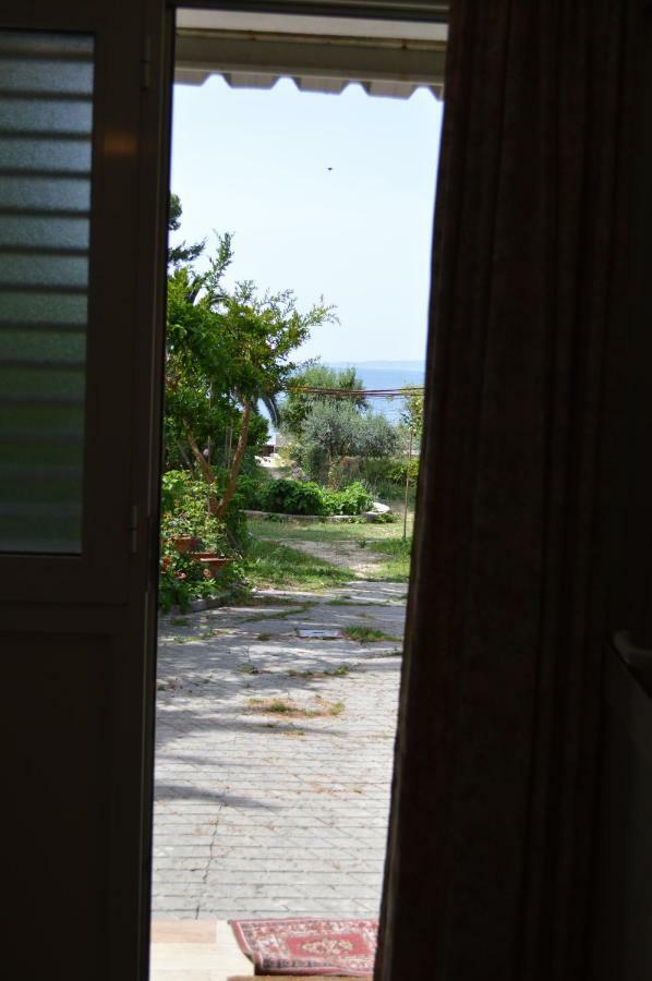 Apartment Lju On The Beach Split Exterior foto
